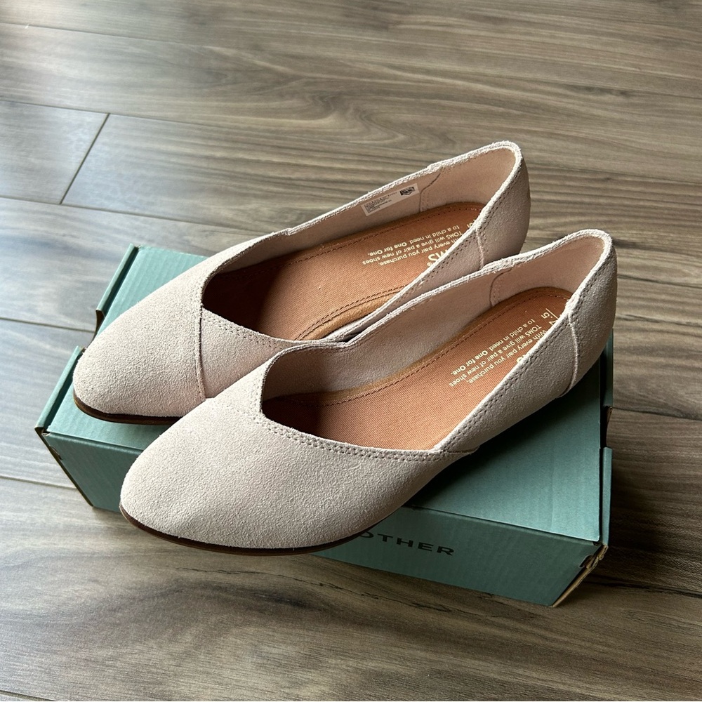 TOMS Jutti Suede Flat